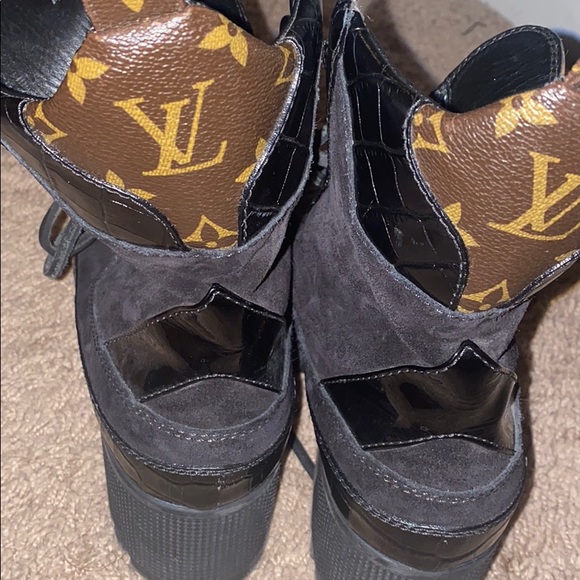 COPY - Louis Vuitton boots (authentic) - Picture 3 of 6